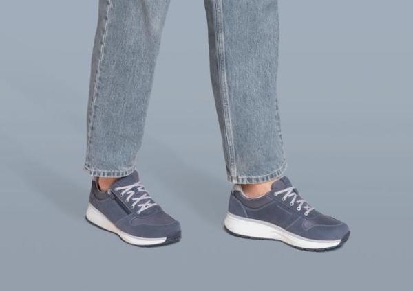Dynamo Zip M BlueⅡ 膝、腰に驚くほどやさしい やわらかい履き心地の