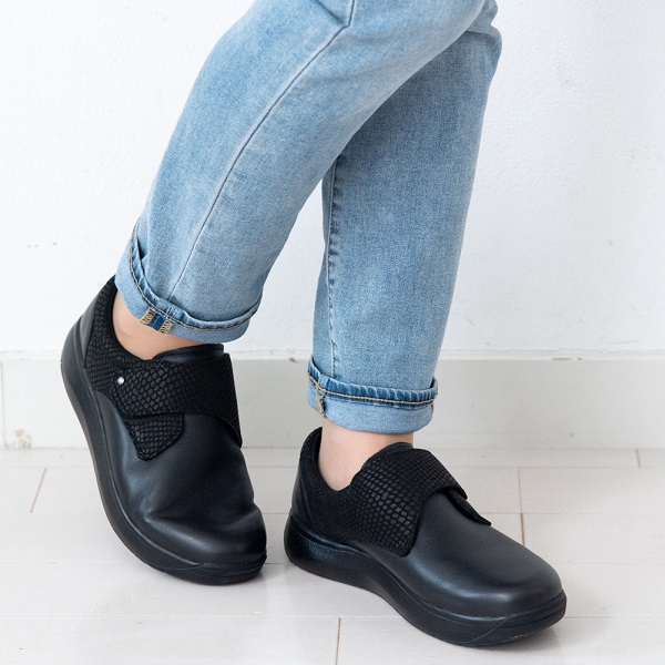 Joya ジョーヤ Relax II Black レザーシューズ 黒 RelaxⅡ Black 膝、腰に驚くほどやさしい やわらかい履き心地の靴 Joya